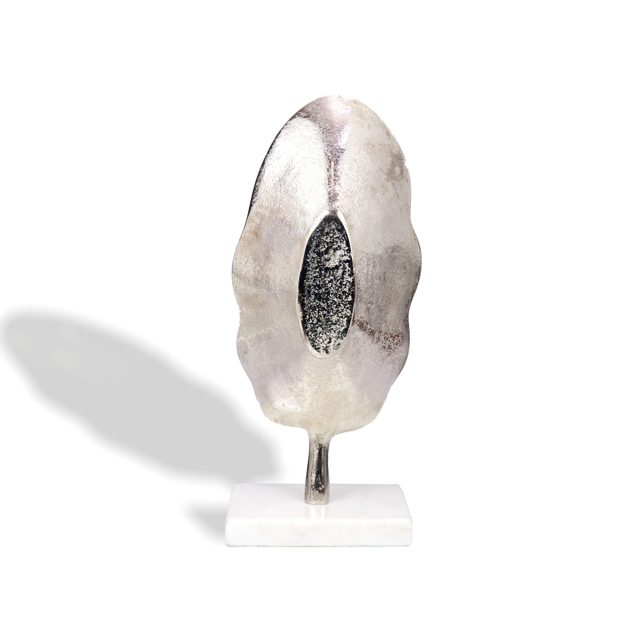 Banana Leaf Silver Showpiece – Elegant Decor with a Tropical Touch