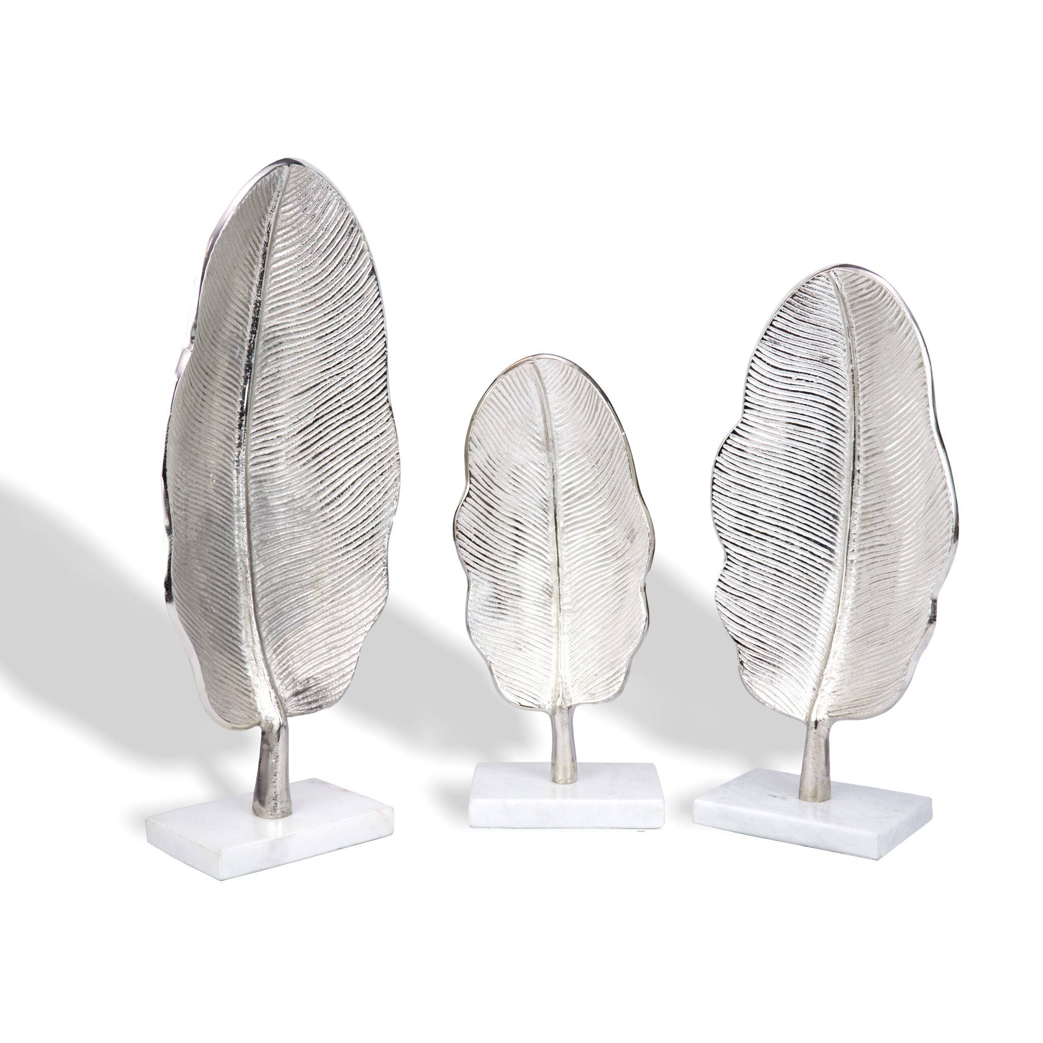 Banana Leaf Silver Showpiece – Elegant Decor with a Tropical Touch