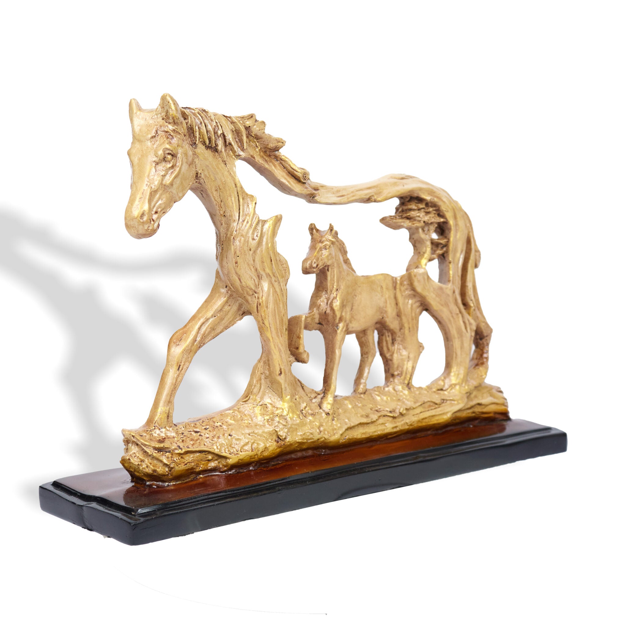 Horse in Horse Showpiece – A Majestic Symbol of Power and Success