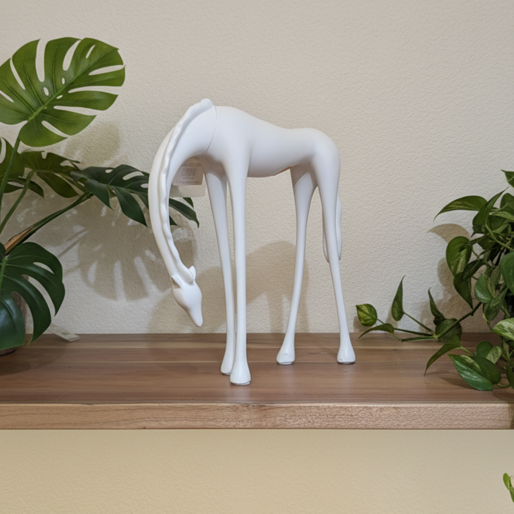 Elongated Giraffe Sculpture | Tabletop Showpiece | Modern Minimalist Decor